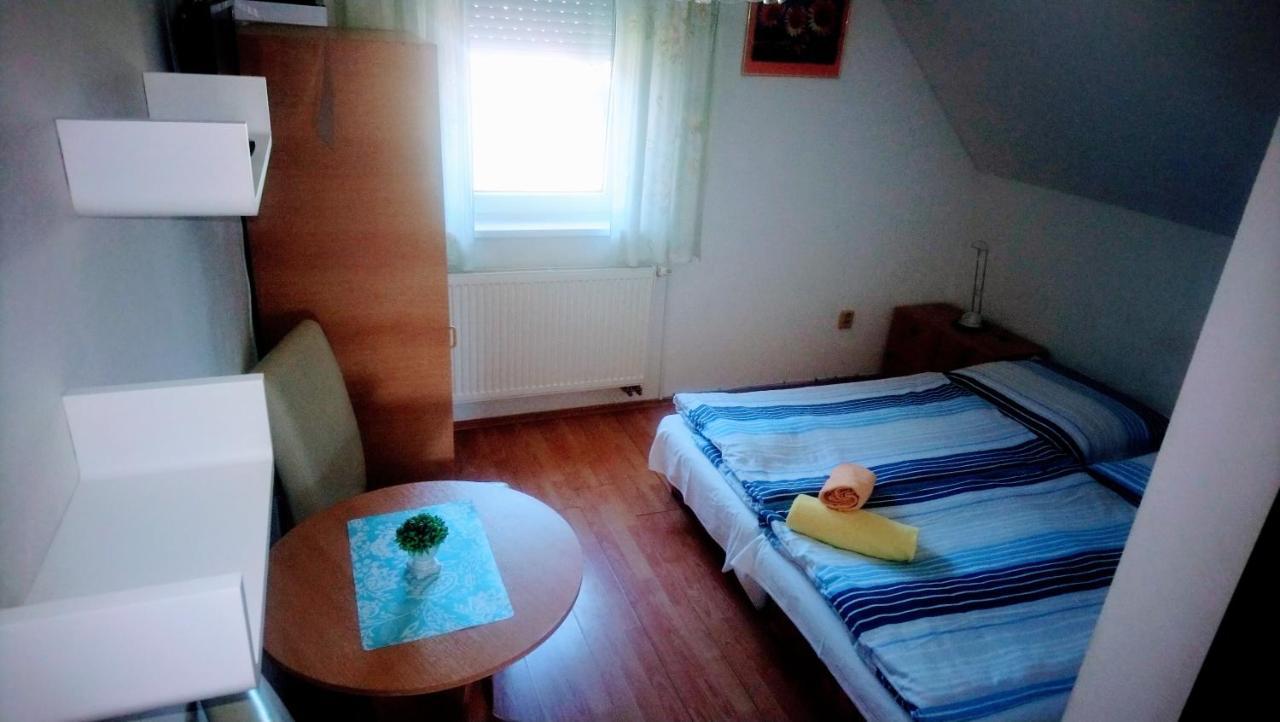 Vila Nela Podhájska Exterior foto