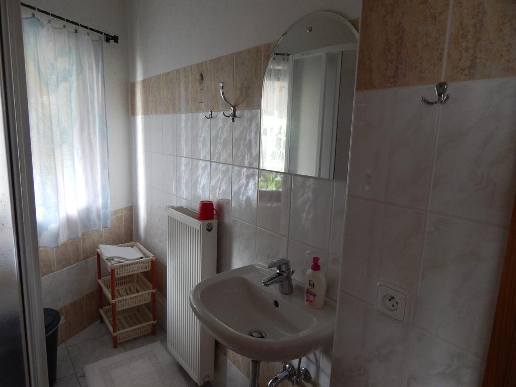 Vila Nela Podhájska Habitación foto